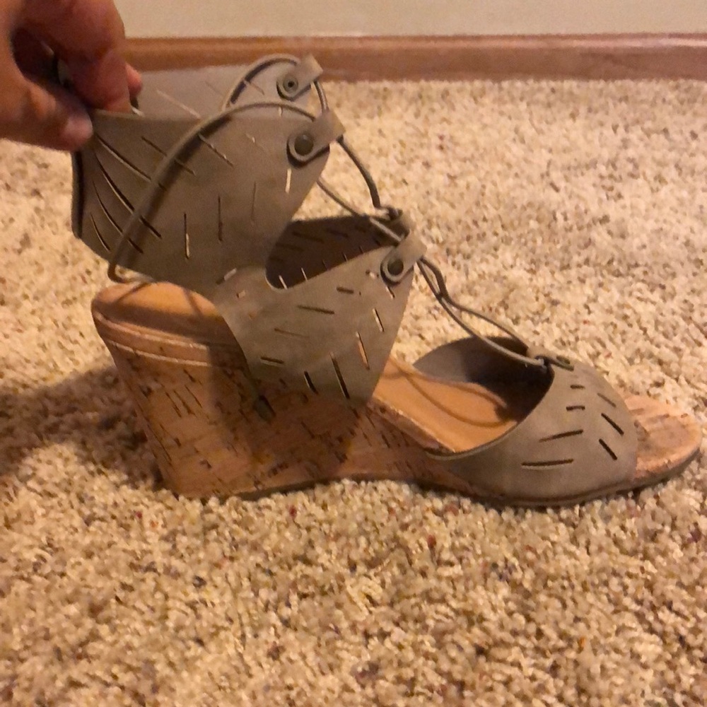 Wedges - Picture 2 of 3